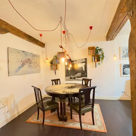 Apartamento Arte Y Diseno Junto Al Casco Viejo De *